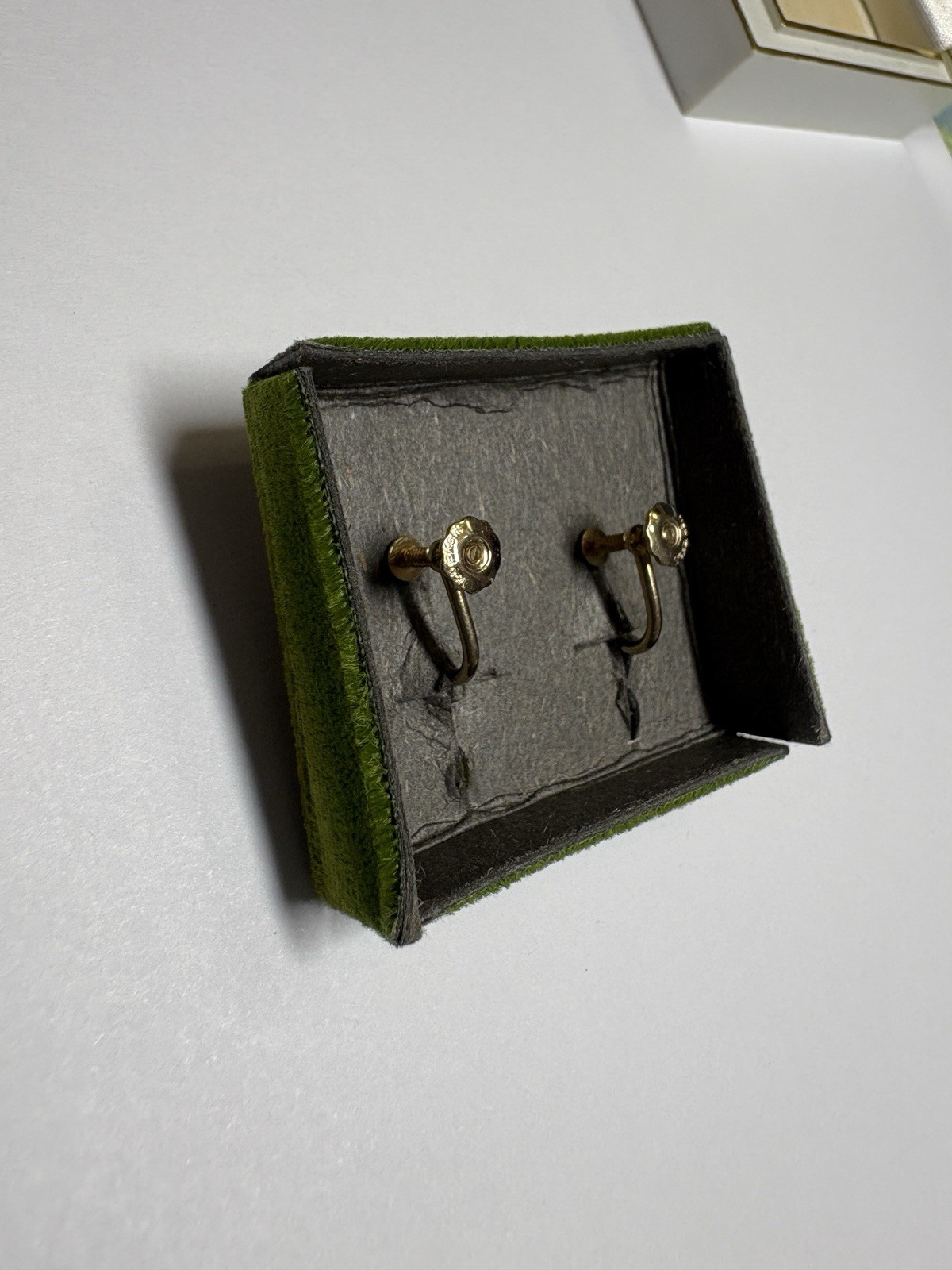 Vintage Genuine OPAL Earrings 1/20 12K GF Gold Filled Screw Back In Orig. Box