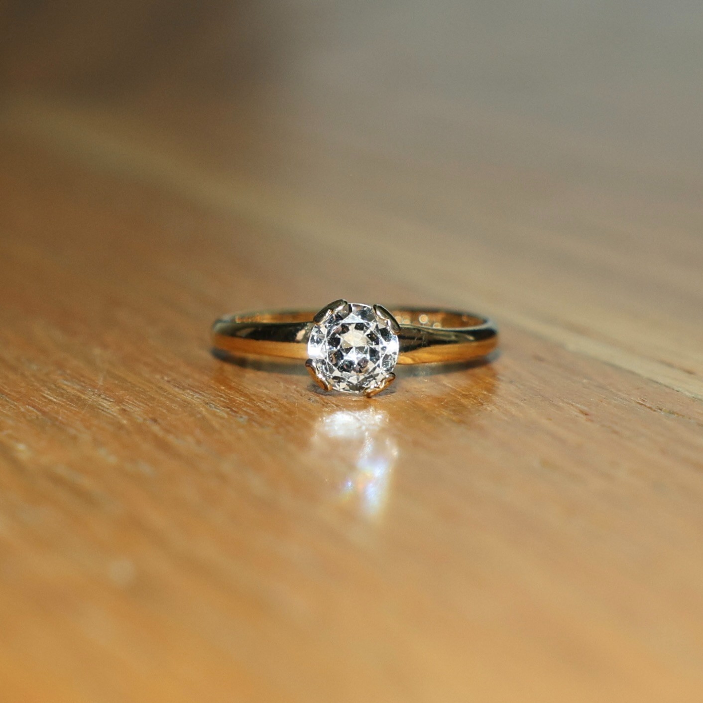 Gorgeous 14K GE Gold Plated Round Cut Solitaire CZ Engagement Ring ~ Size 8 🔥
