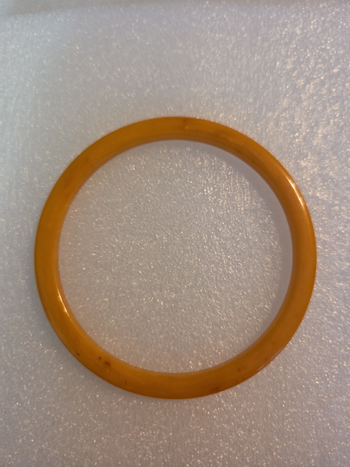 6 Vintage Bakelite Bangle Bracelets. Marbled Butterscotch Swirl Color. Tested