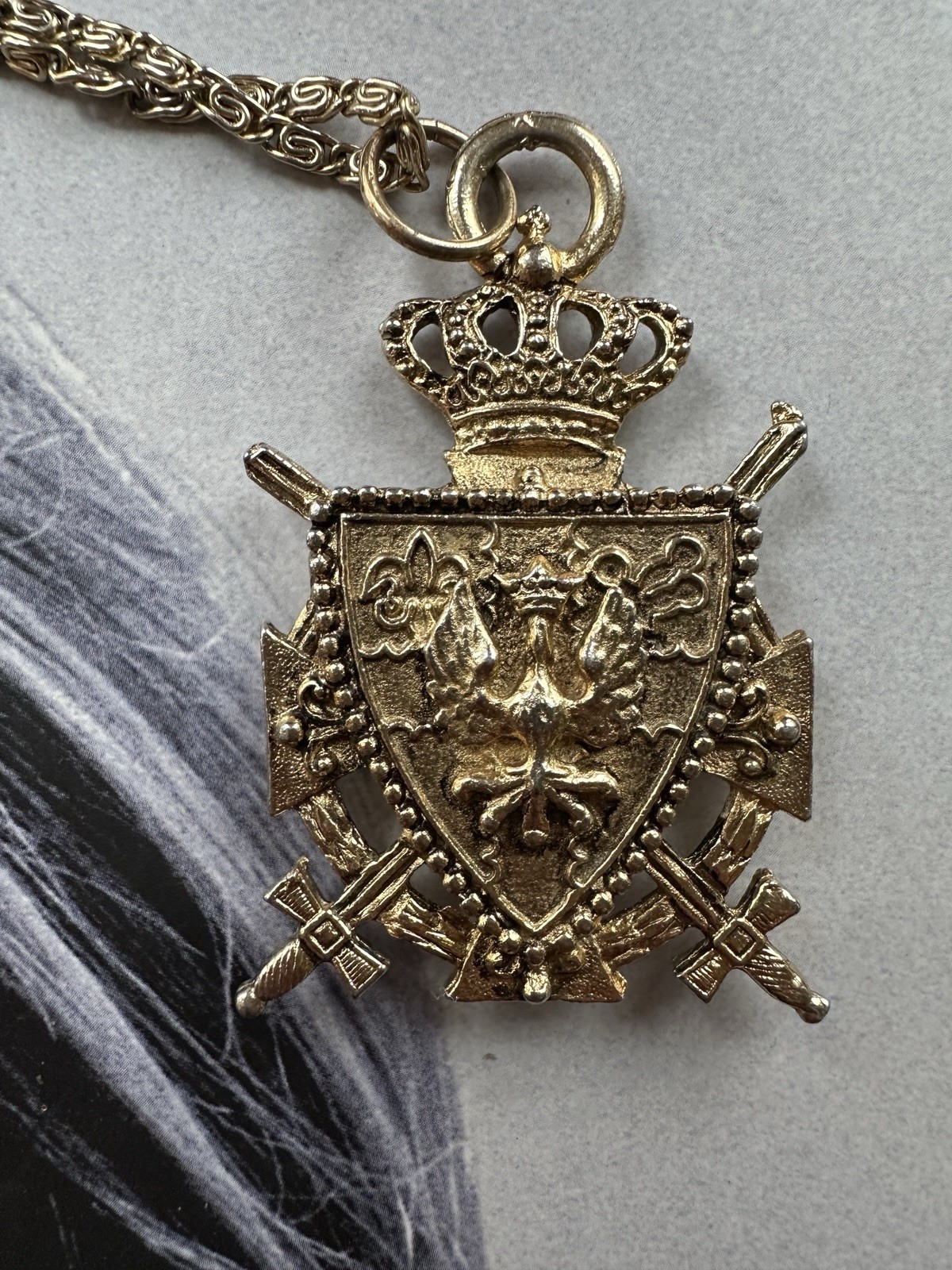 Vintage Double Sided Coro Gold Tone Heraldic Shield Necklace – 18” Chain