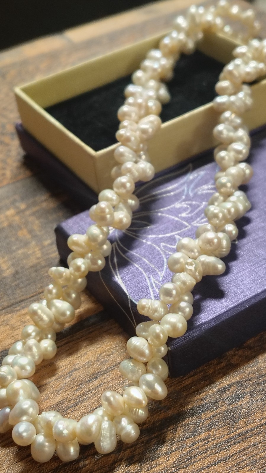 Antique Freshwater Pearl Necklacev& Earring Set