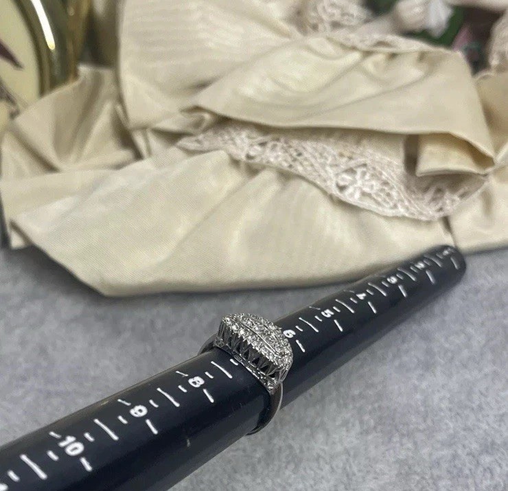 18k White gold HGE Heavy Gold Electroplated Cz Rhinestone Ring Vintage Size 7