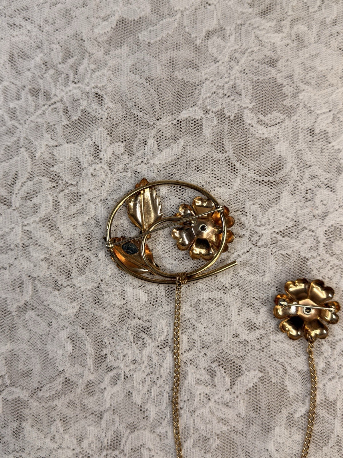 Vintage Linc 12k Gold Filled Double Flower W/ Orange Amber Stone Brooch Pin
