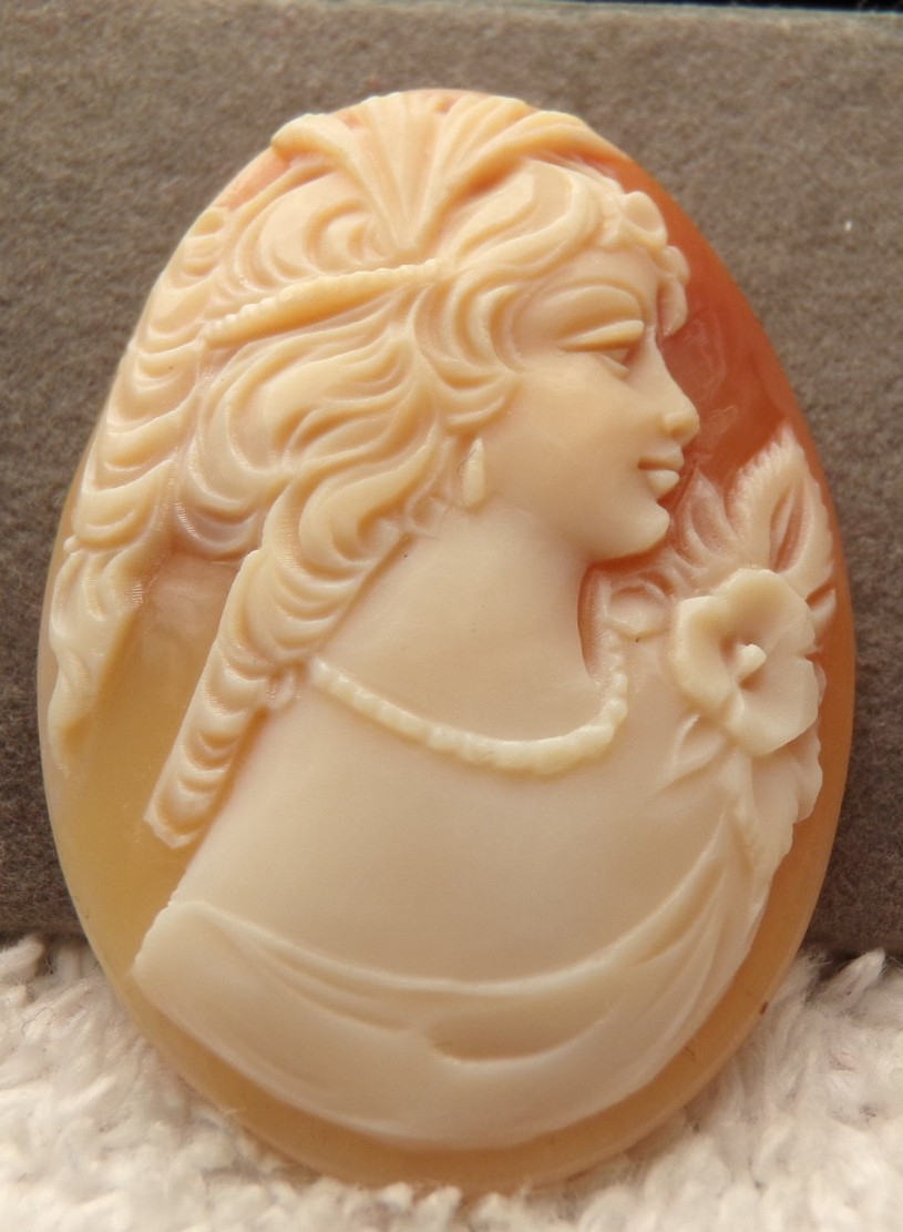 VTG LARGE 1 5/8″ CARVED CAMEO SHELL VICTORIAN LADY BEAUTIFUL UNSET ITALY 1940’S