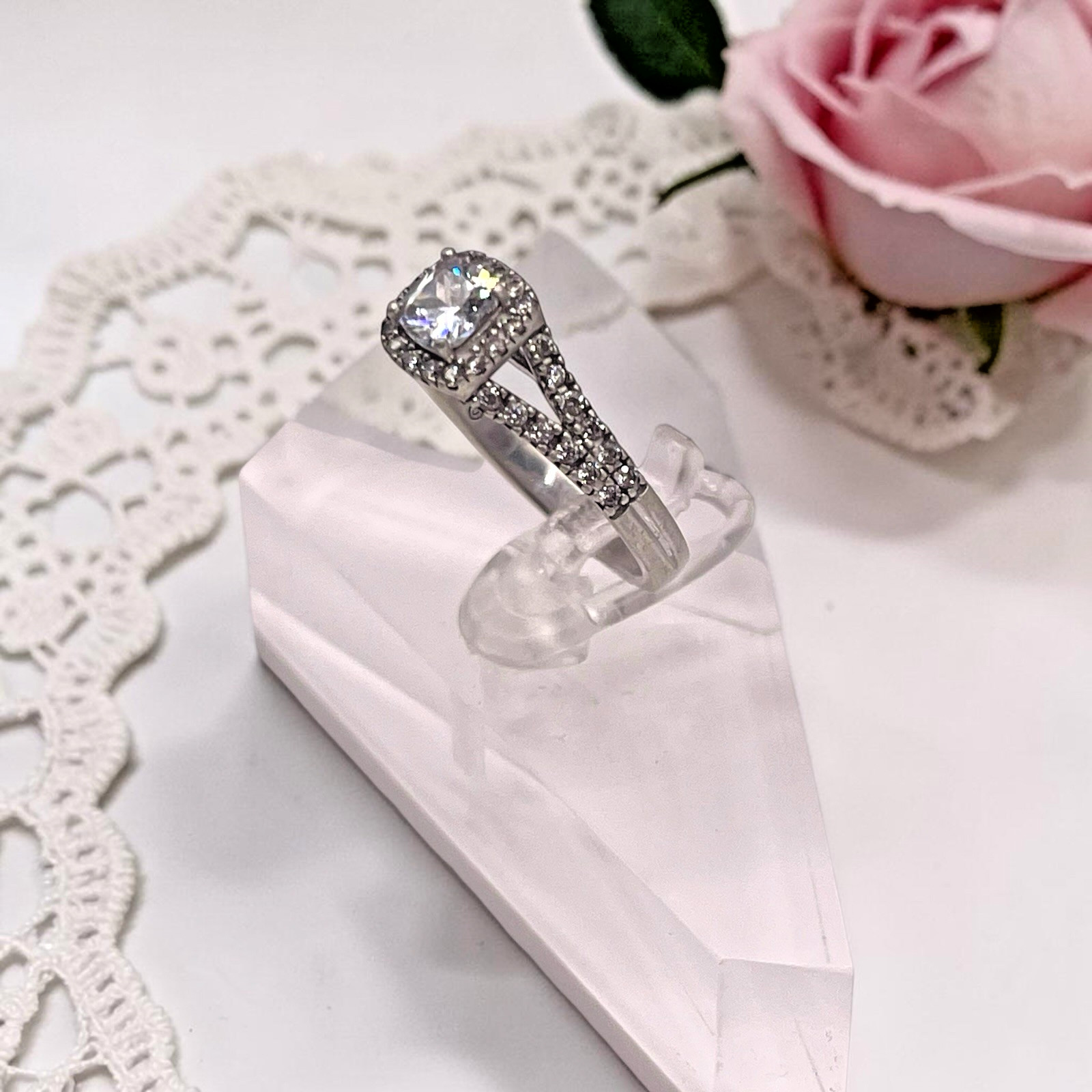 Vintage EC 925 Sterling Silver CZ Halo Accent Split Shank Ring, size 7