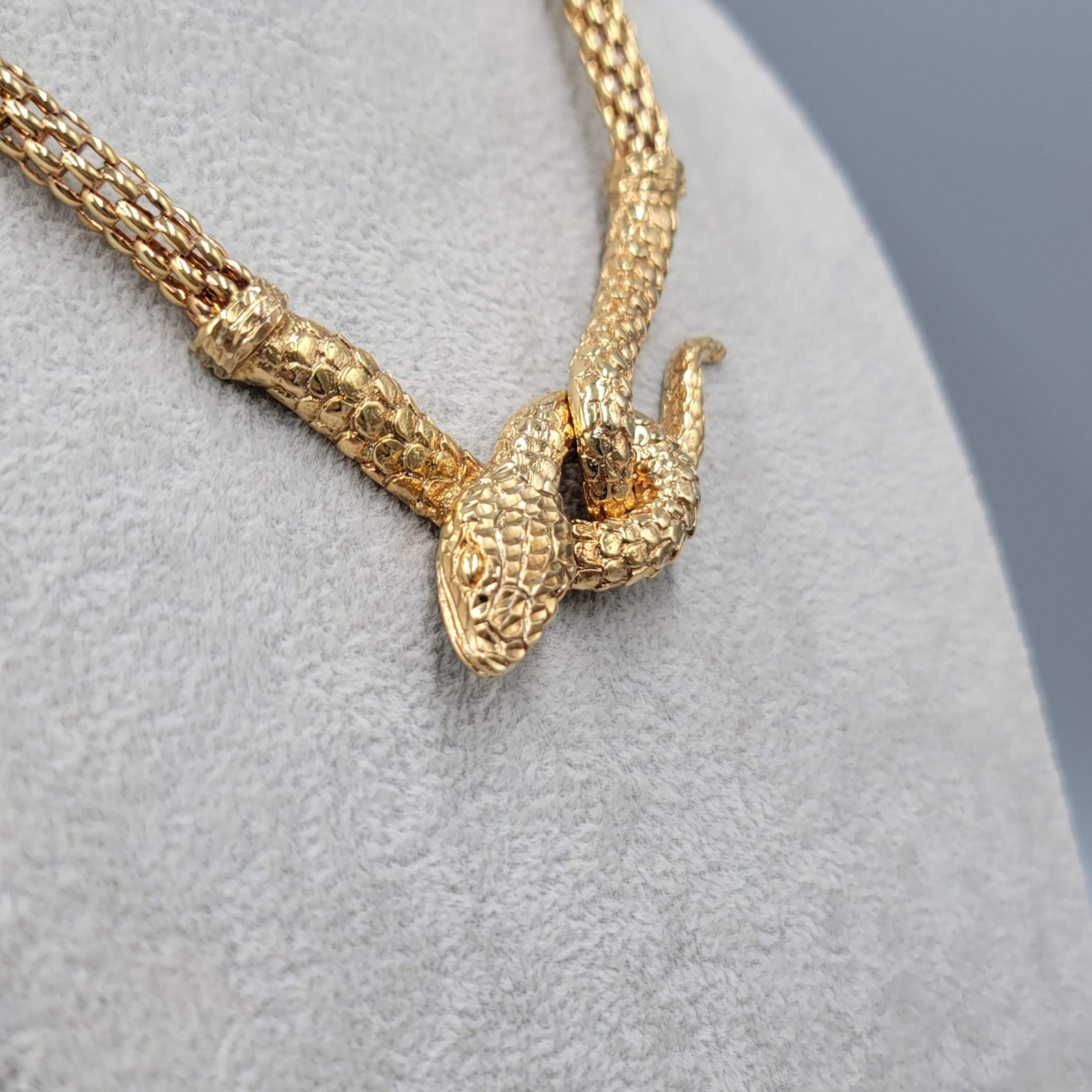 Vintage Signed Snake Collar Necklace Made in Italy Unknown Signature 20″