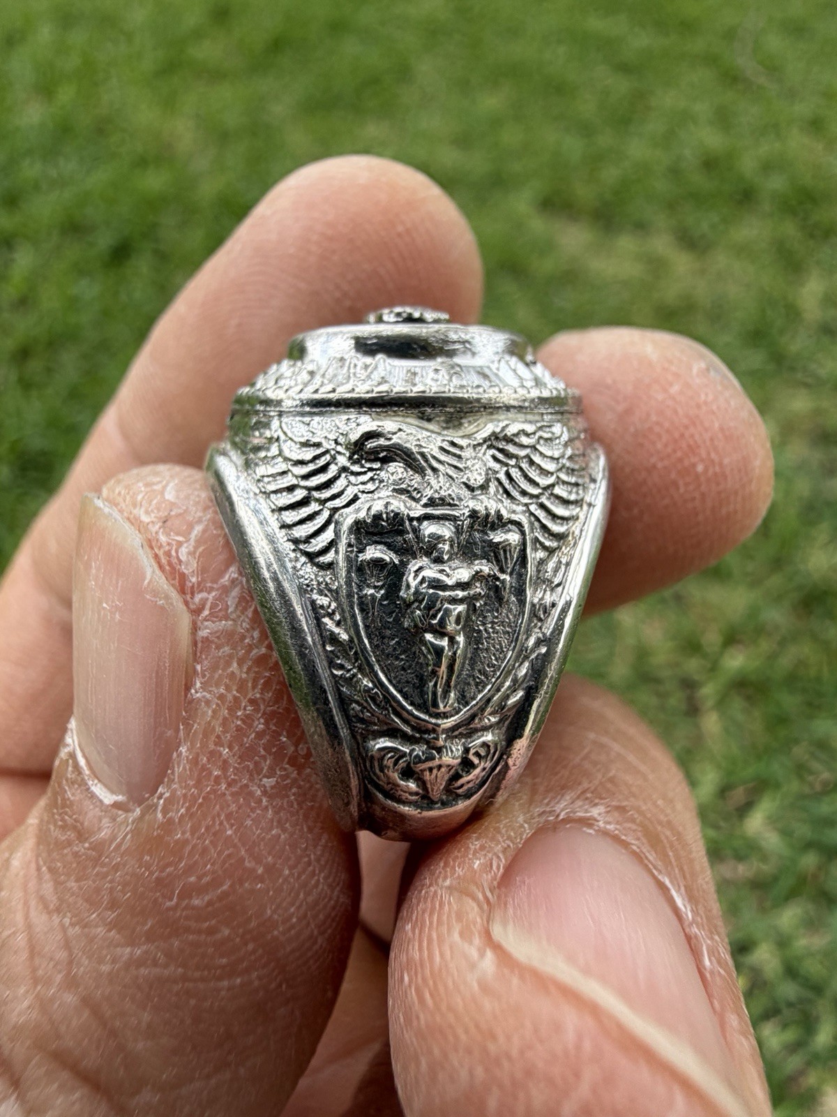 Vintage Military Airborne US Army Class Ring Sterling Silver