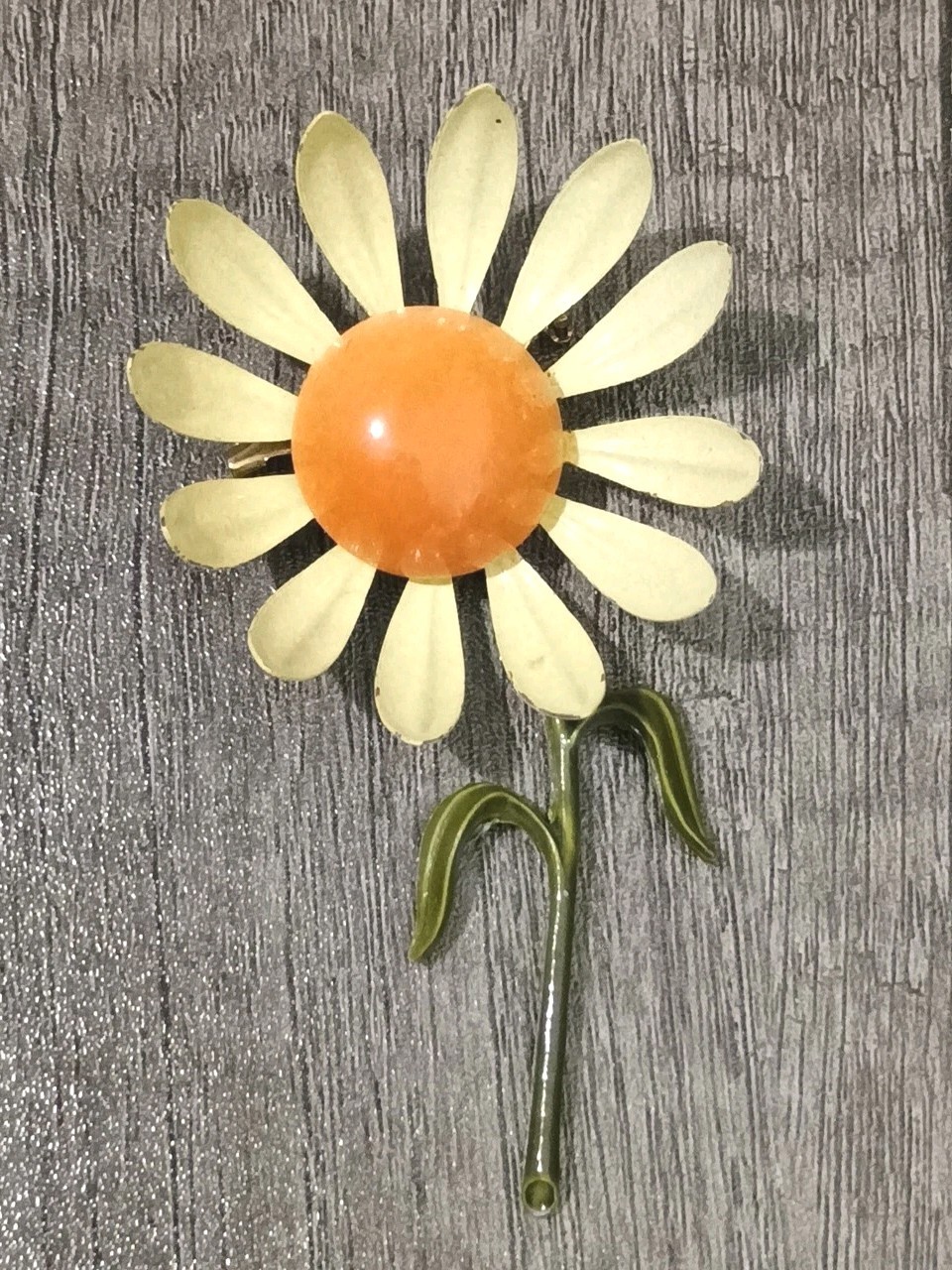 Daisy Flower Metal Rare Curved Petals Creme Orange Enamel Vintage Brooch