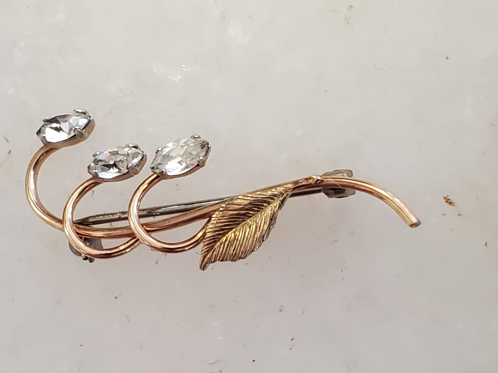 Vintage Krementz NIB 2 Tone Yellow Rose Gold Plated Leaf Crystal Pin