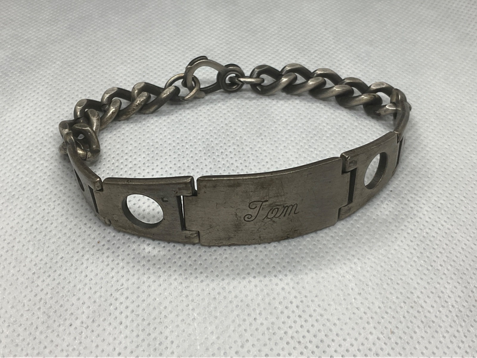 Vtg Curb Chain ID Bracelet MCM MADMEN Sterling Engraved “Tom” 8-1/2″ Patina 39+g