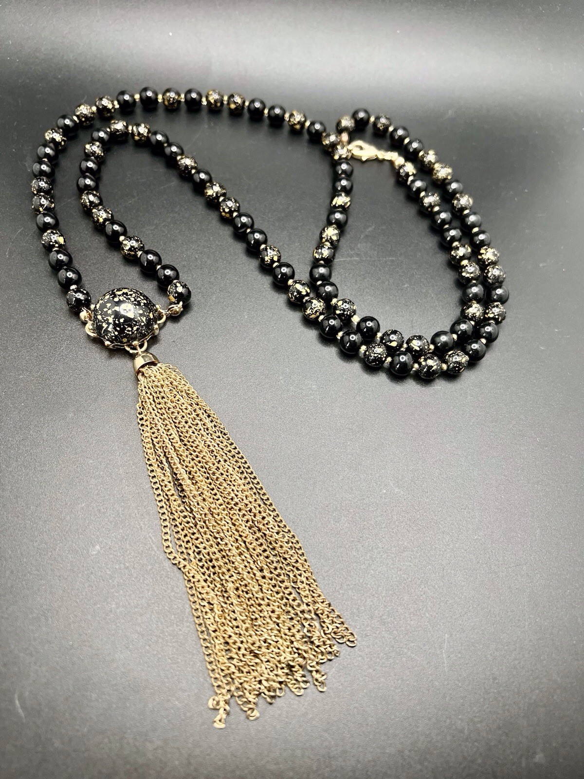 Vtg -Now Estate Gold Tone / Beaded Boho Tribal 5 Pc. Lot 4 Necklaces 1 Bracelet