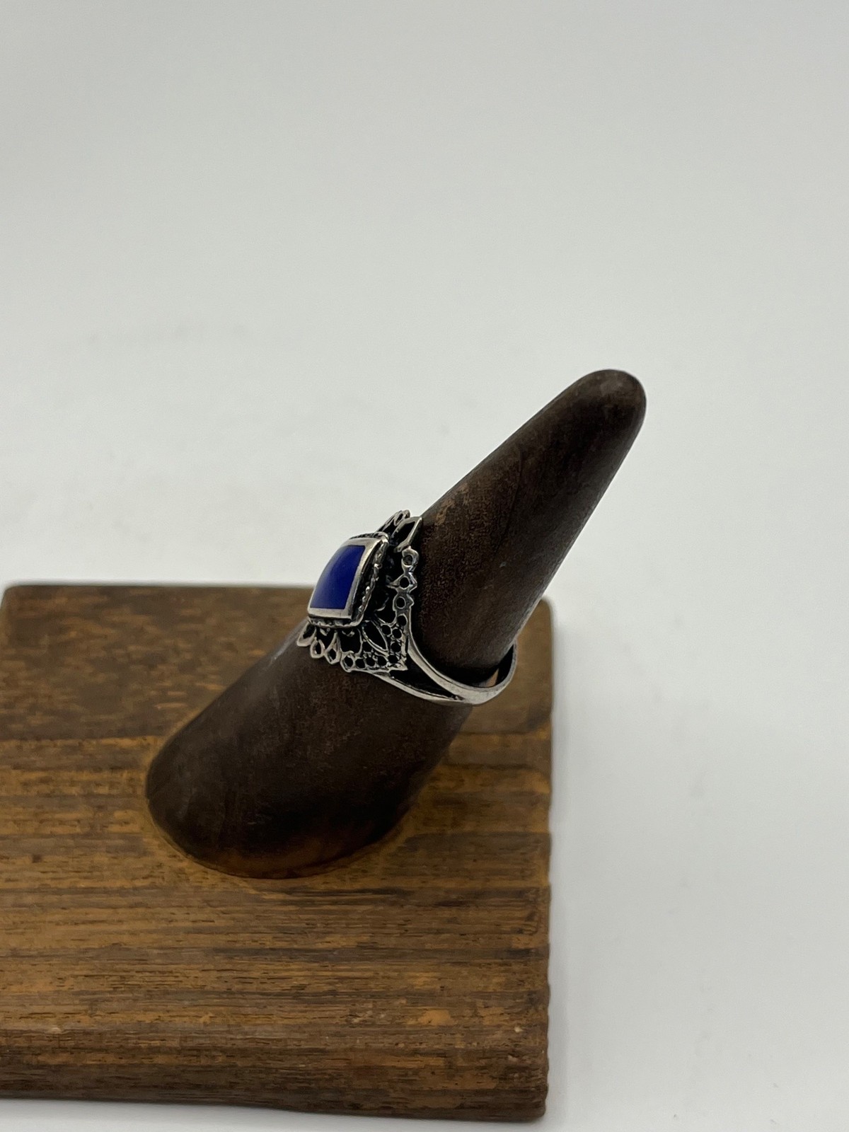 Vintage 925 Sterling Silver Filigree Ring With Blue Stone Size 5.5 Elegant State