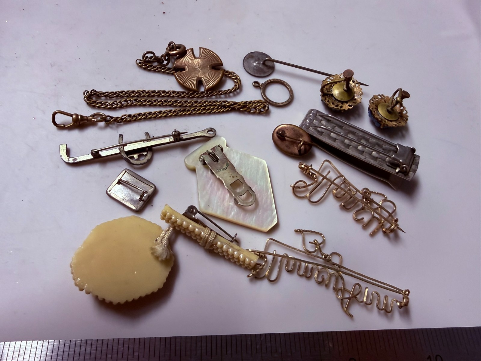 Collection Lot Amazing Variety Antique and Older Vintage Jewelry Brooches – Y8