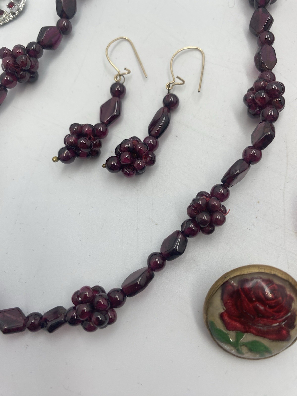 VINTAGE Red Jewelry Lot 17 Pcs 12oz Garnet Set Rhinestone Brooch Movie Prop