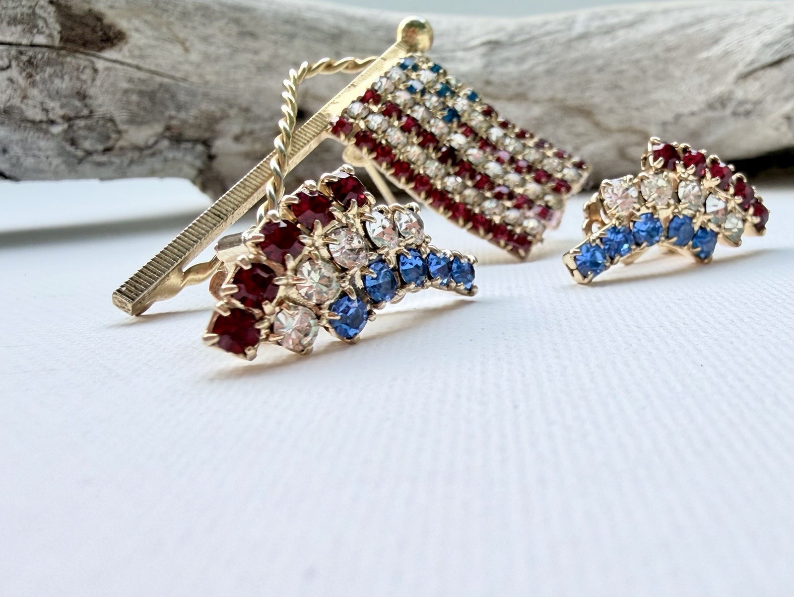 Vintage Patriotic Rhinestone Flag Brooch & Red White Blue Clip-On Earrings Set