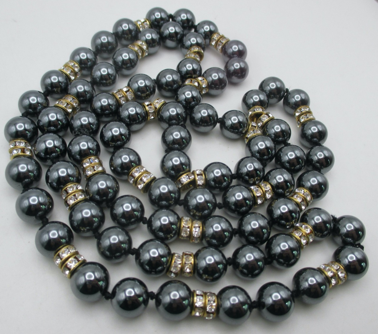 VTG Hematite Rhinestone Disk Beaded Hand Knotted Necklace 36″