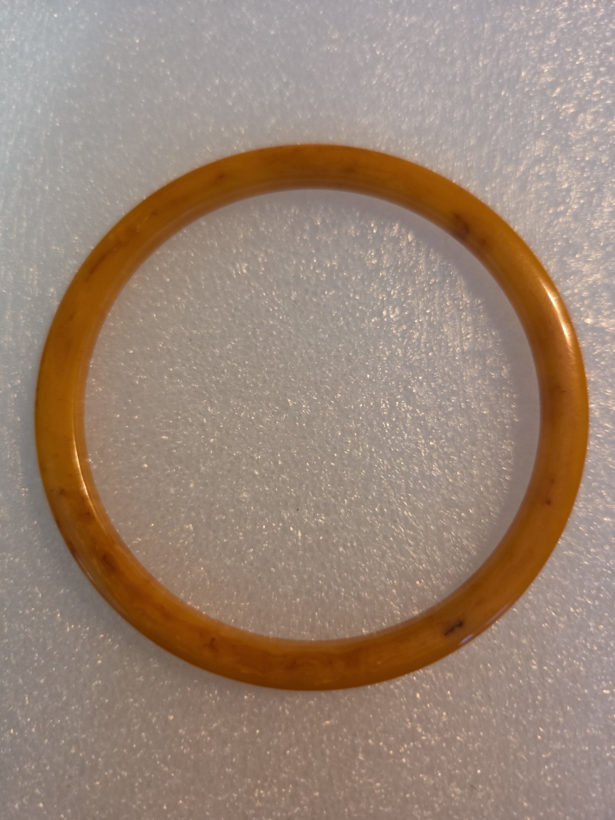6 Vintage Bakelite Bangle Bracelets. Marbled Butterscotch Swirl Color. Tested