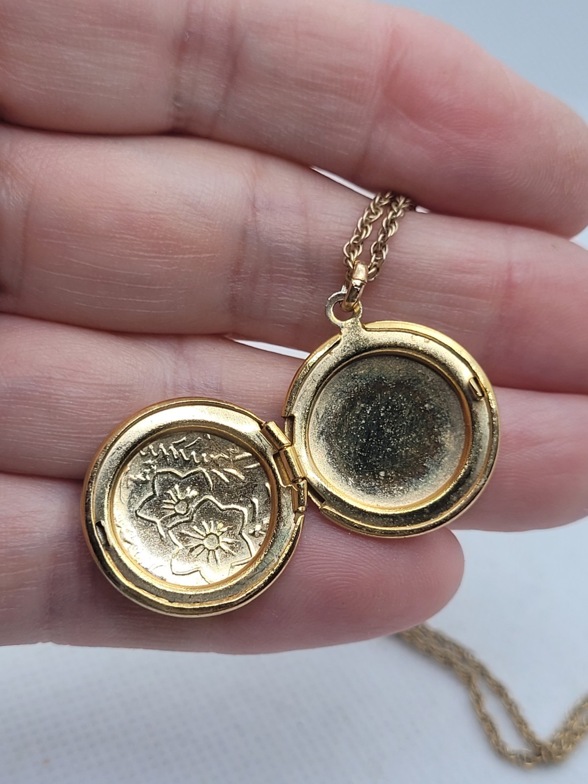 Necklace Chain Charm Pedant.