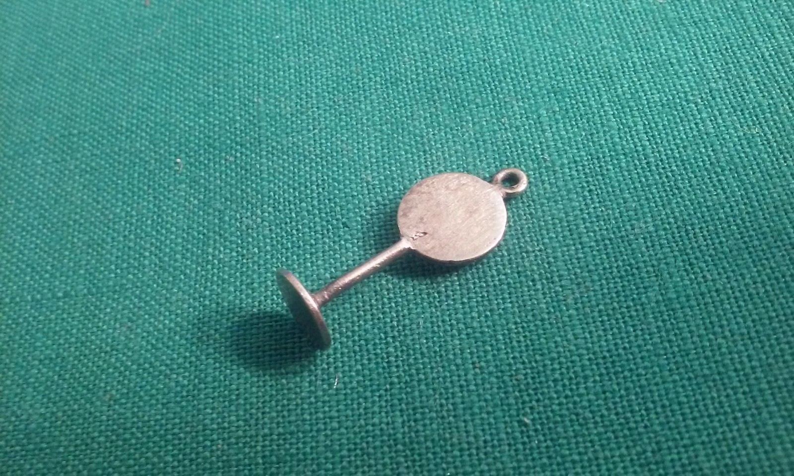 Vintage Silver-Tone Metal “No Parking” Stand-Up Mini Sign Pendant Bracelet Charm