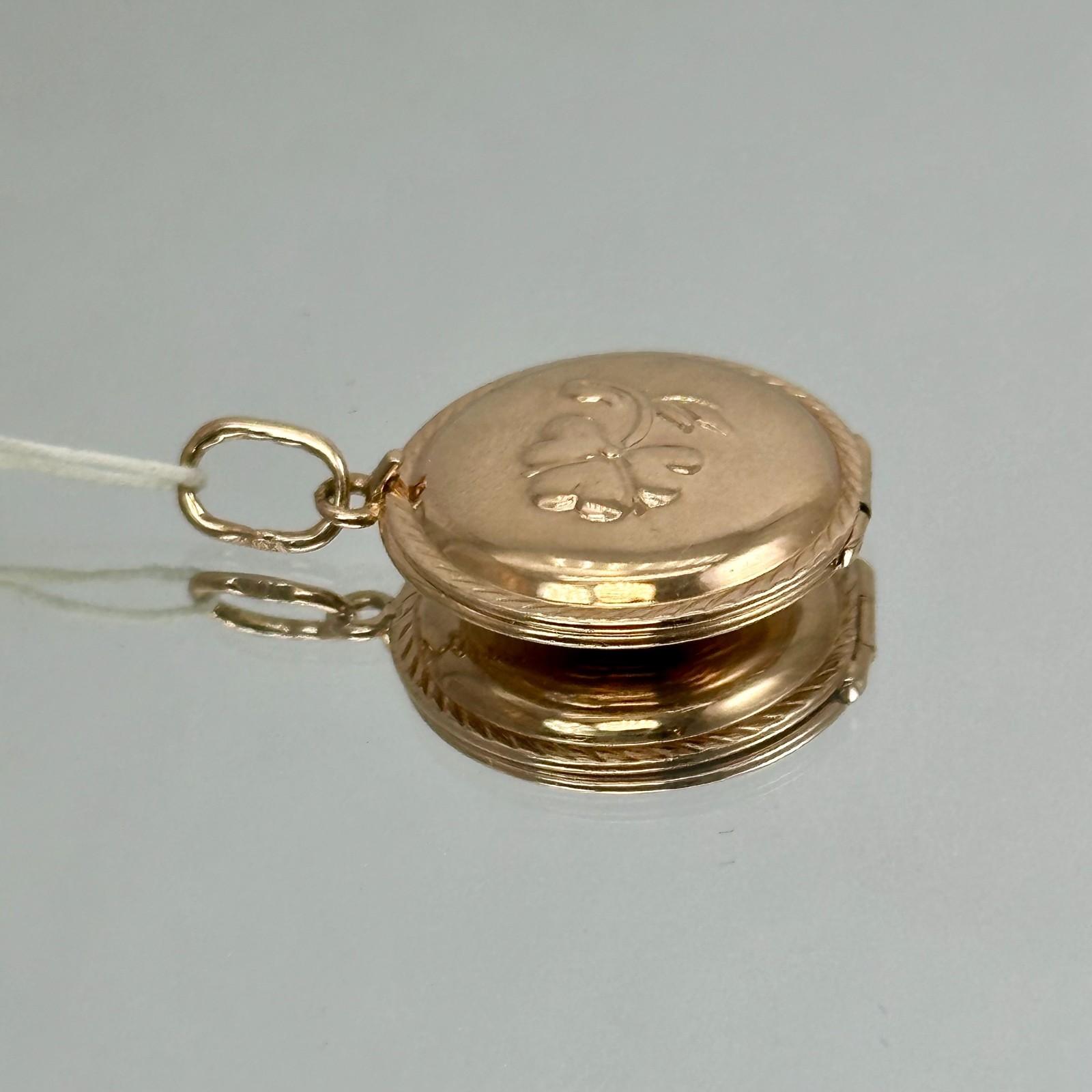 USSR Vintage Original Solid Rose Gold Locket Photo 583 14K 2,56 g. Ukraine 1977