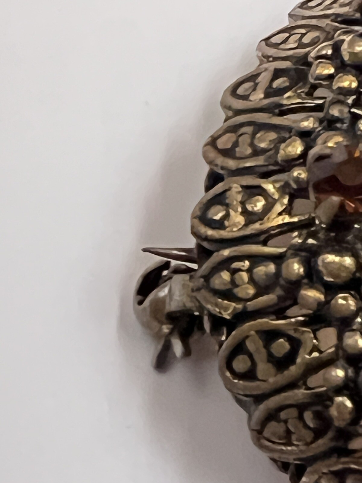 Vintage Austria Golden Brown Dark Amber Filigree Gold Tone Pin Brooch Bent Edge