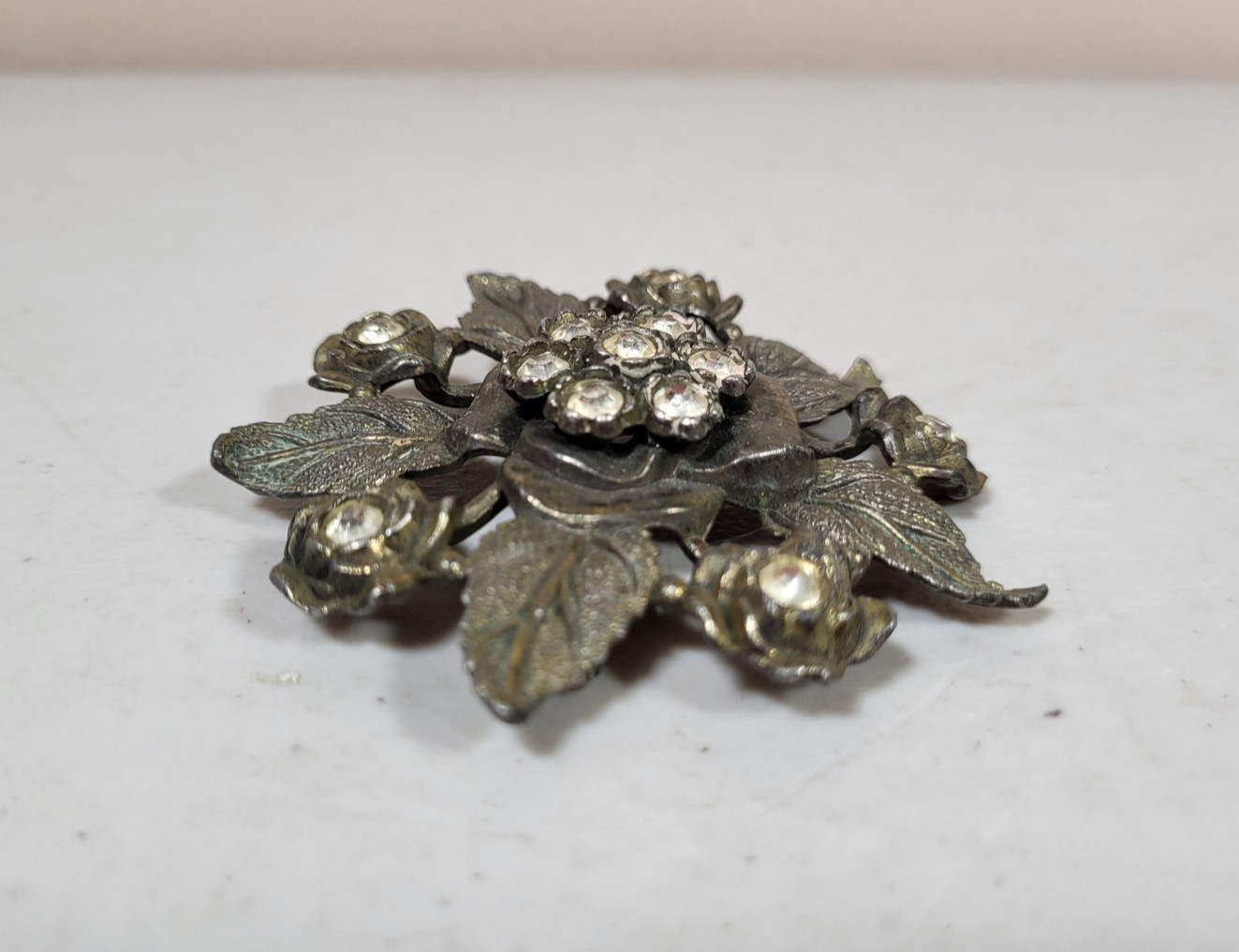 Vintage Little Nemo Floral Clear Rhinestone Brooch LN25 Silver Metallic Tone