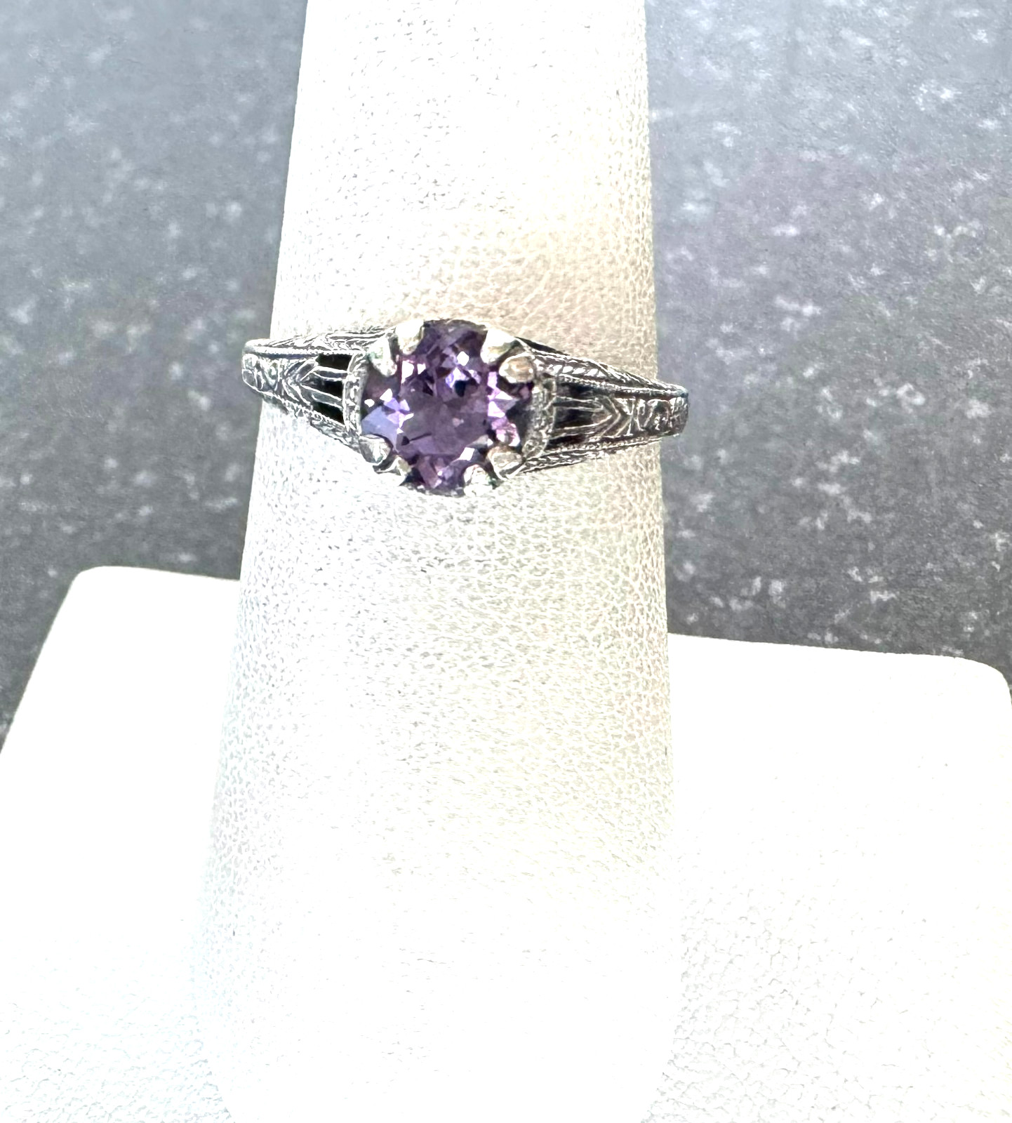 Vintage Sterling Silver 925 Ring Lavender Stone Size 6.75