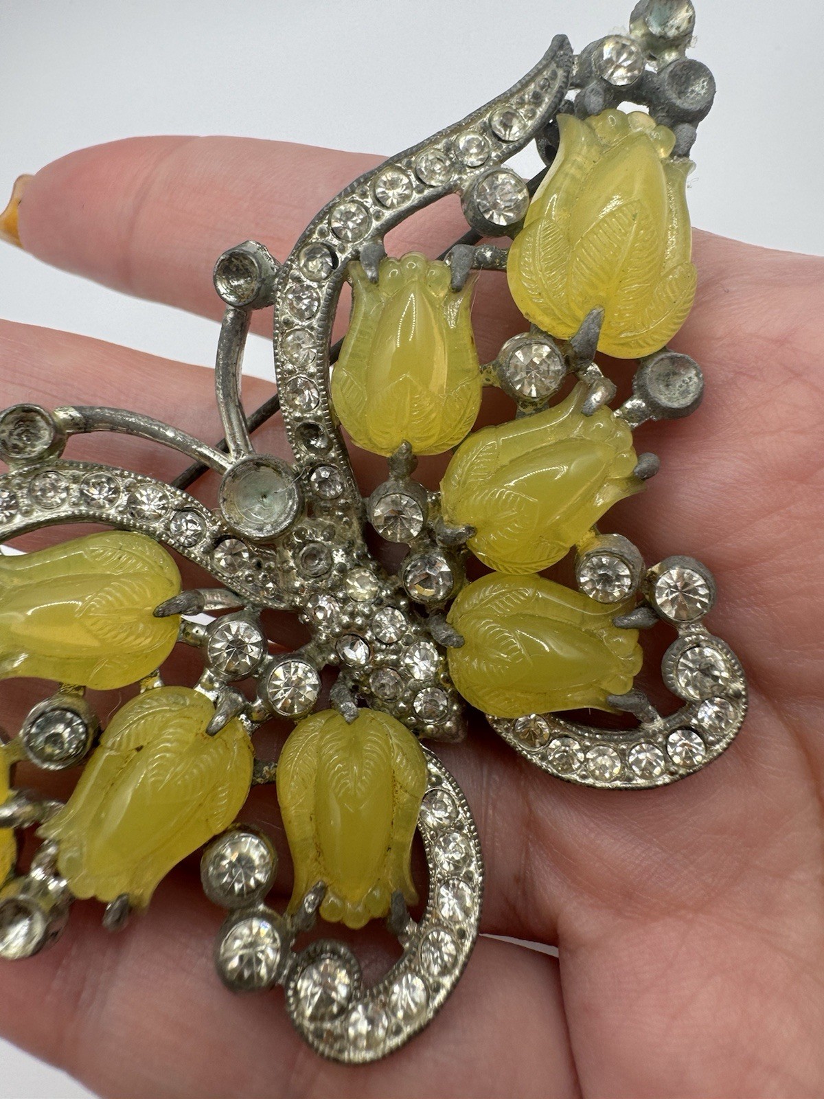 RAREST VTG Vintage Costume Yellow Glass Fruit Salad CURVED BUTTERFLY BROOCH AS I