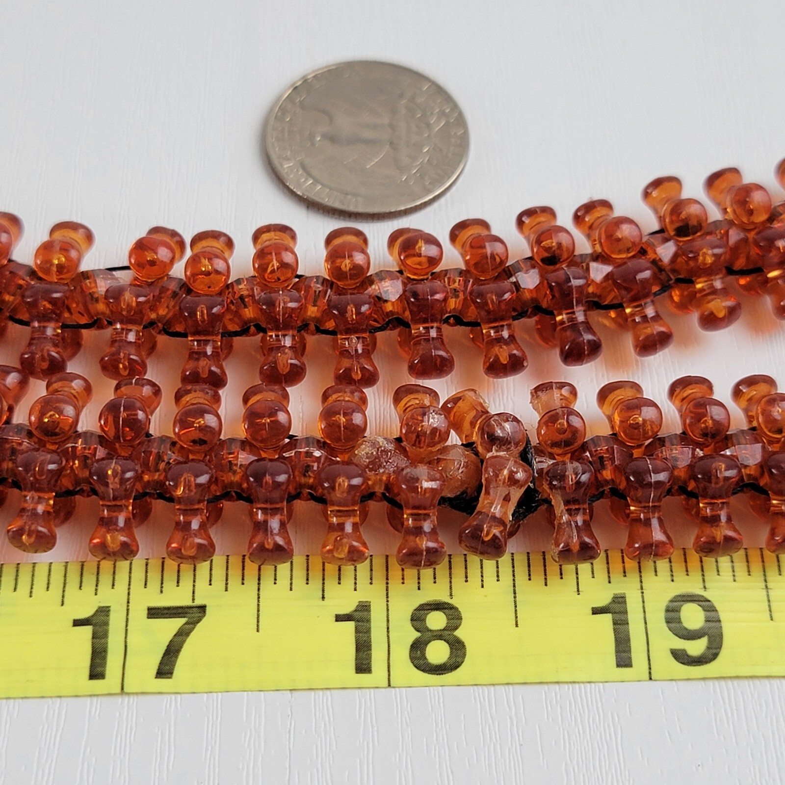 Vintage Art Deco Simulated Amber Lucite Woven Serpentine Collar Necklace 26″