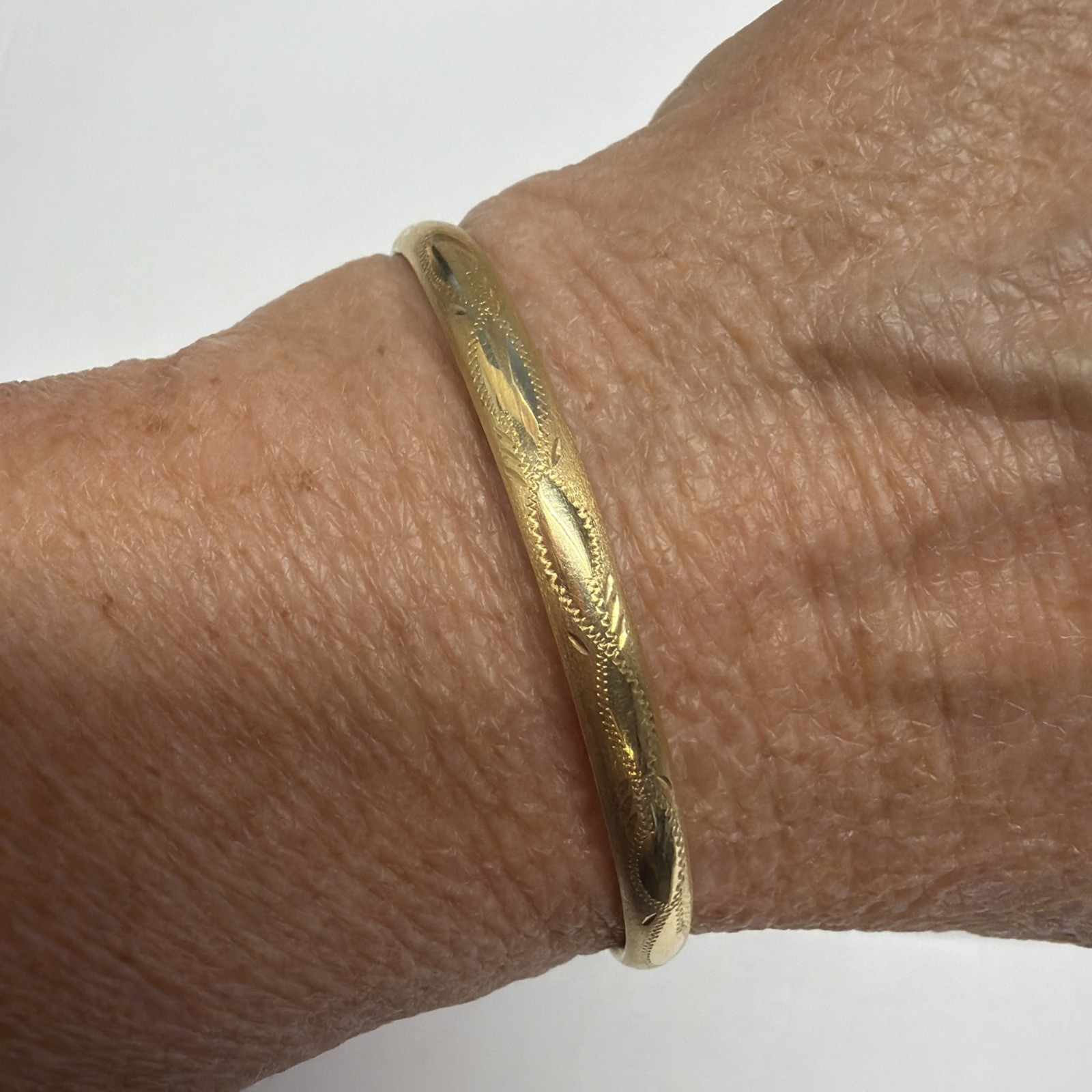 14k Vintage Etched 5mm Gold Bangle 6.75” Signed CP