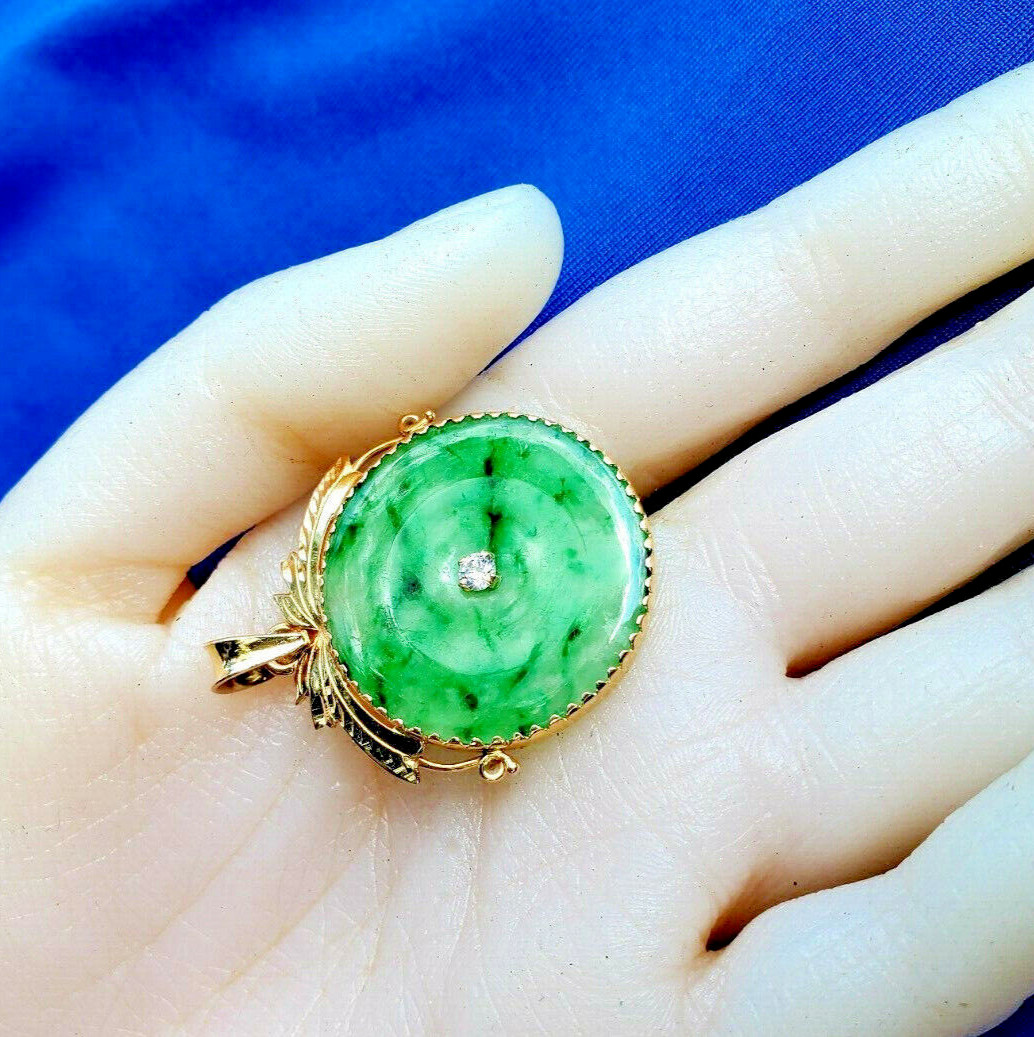 EARTH MINED Green Jadeite JADE DIAMOND Vintage Deco Pendant 14K GOLD Medallion