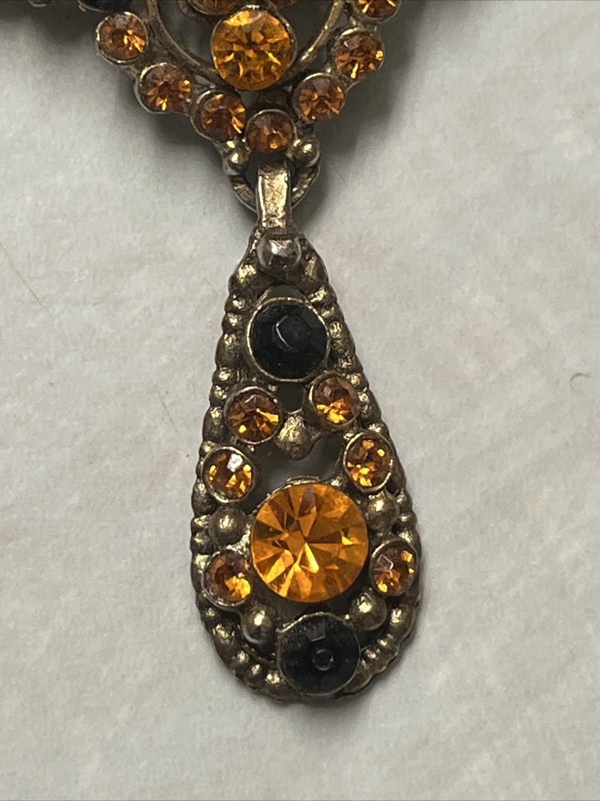 EDLEE VINTAGE RED ORANGE CRYSTAL RHINESTONE DOMED BROOCH 1940s 1950s