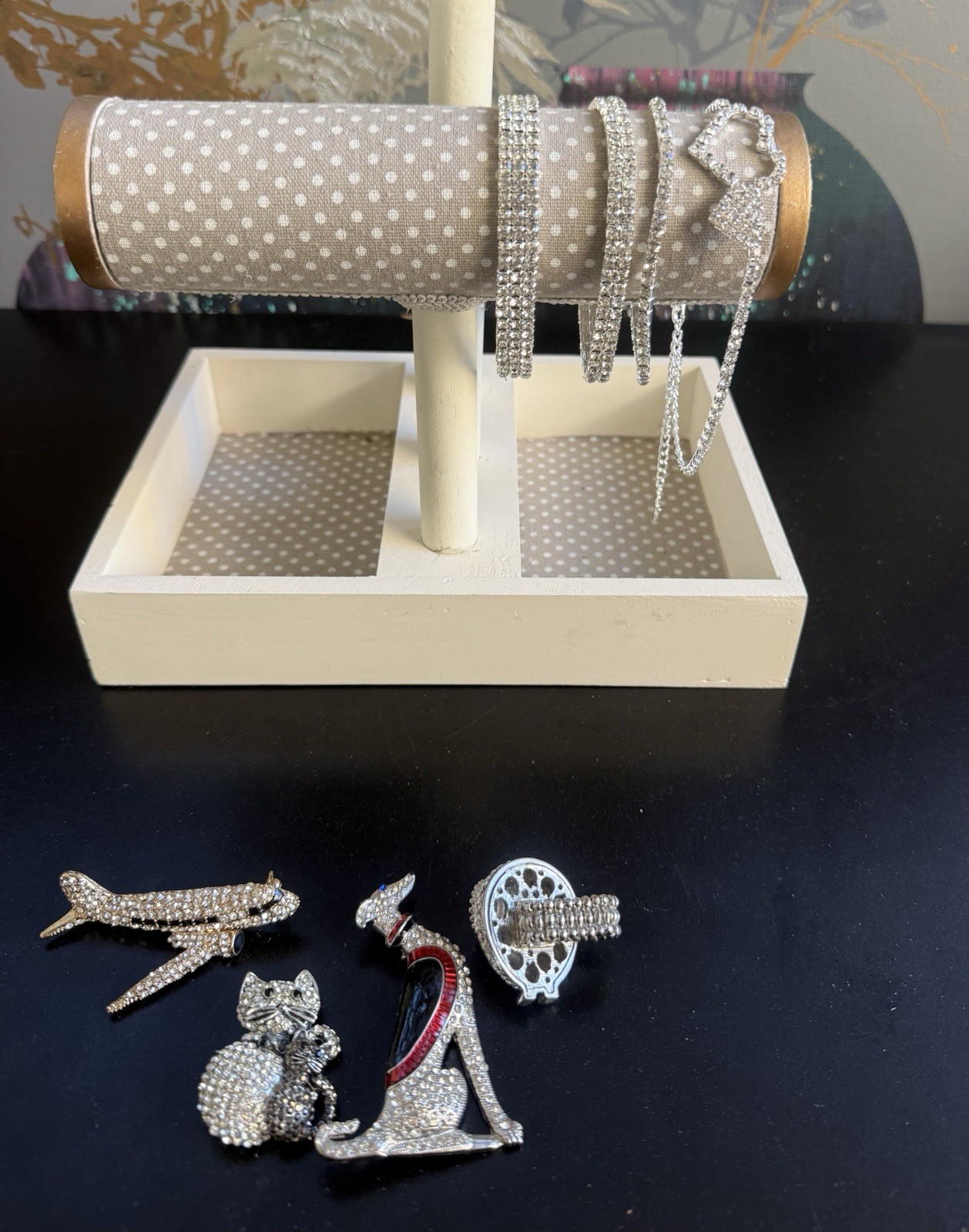 Rhinestone Jewelry Lot – 4 Bracelets, 3 Brooches & 1 Ring, All Crystals Intact