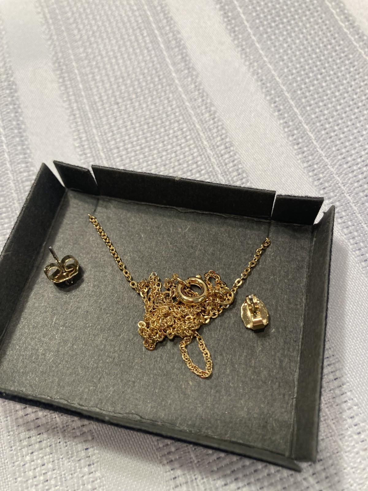 Vintage Avon Simulated Garnet Necklace and Earring Set Teardrop-Shaped Pendant