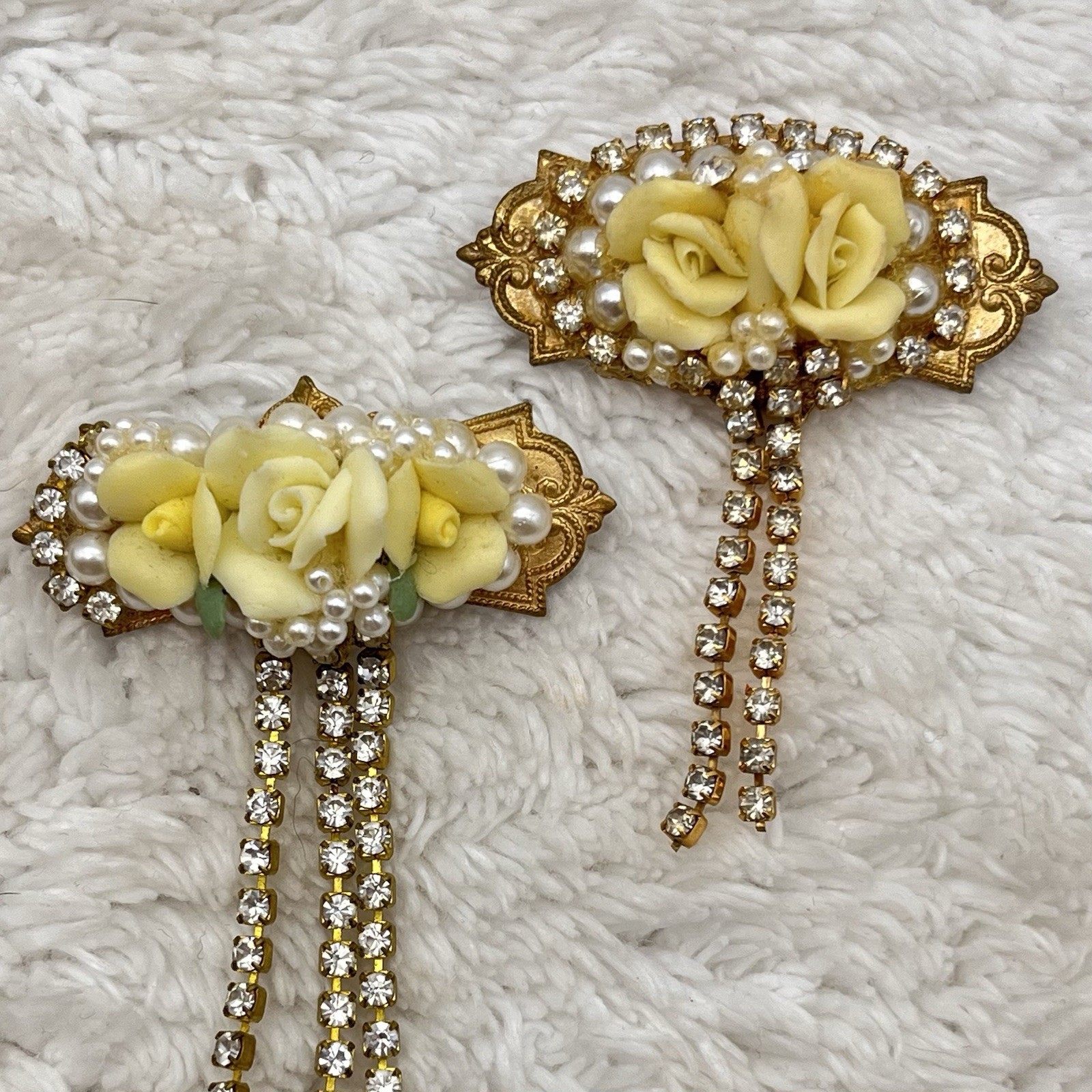 Vintage Ceramic Flower Brooch Lot of 2 Pins AS IS