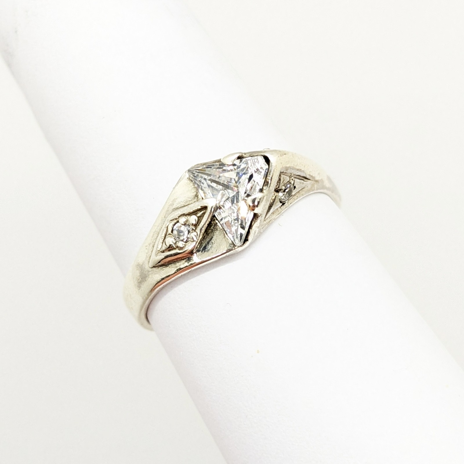Vintage Elegant RING Silver 925 with Bright Stone -size: 10.5US (20mm) Ukrain#38