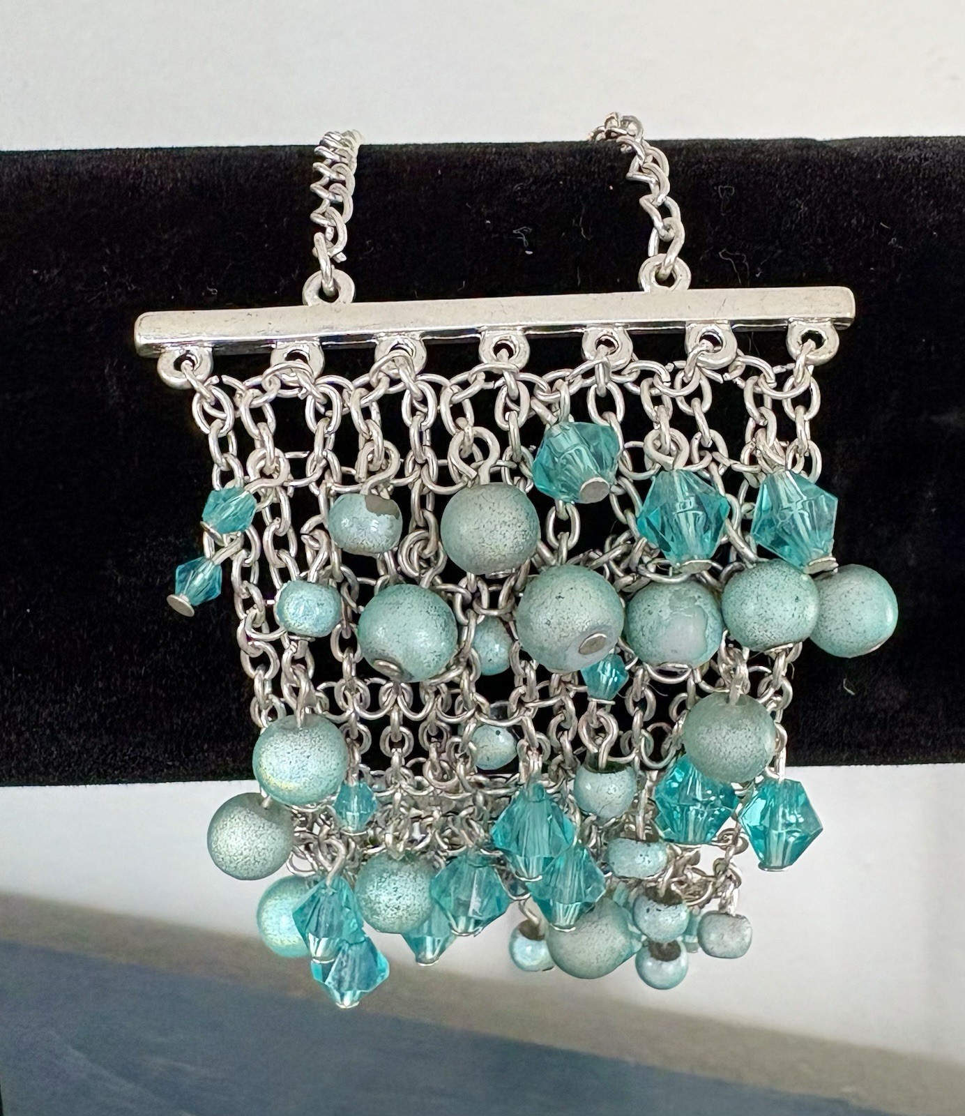 Vintage Silver Tone Mesh Bracelet Interwoven Turquoise and Teal Glass Beads