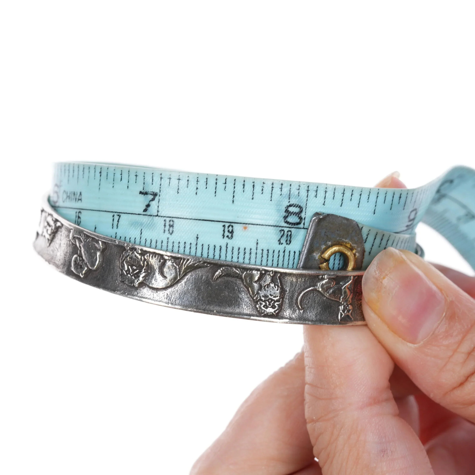 8″ Retired James Avery Sterling Exotic Cats bangle bracelet (older)