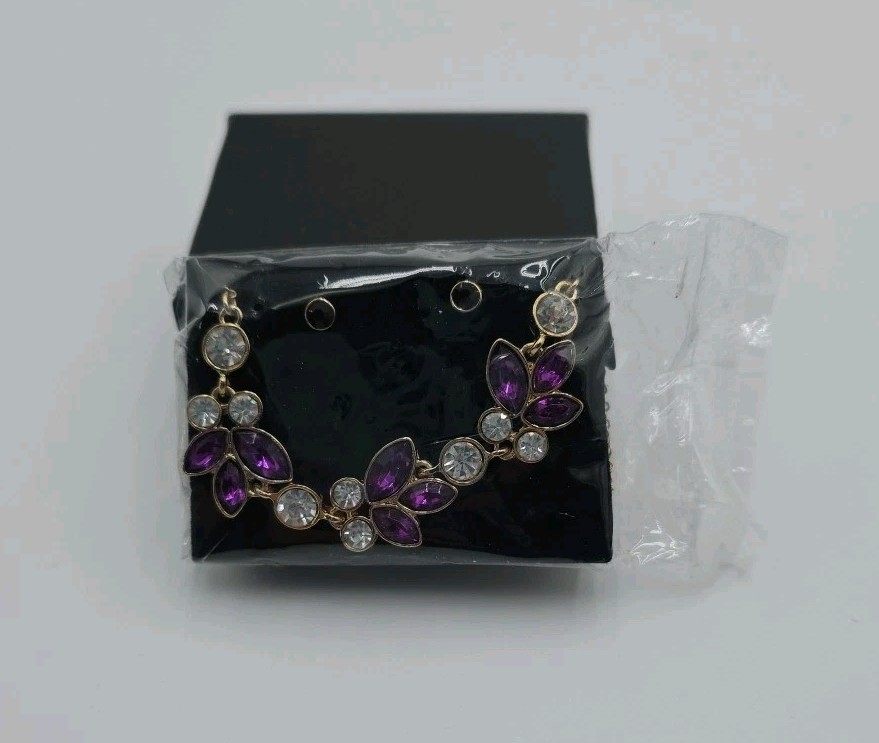 Avon Gold Color Botanical Necklace & Earring Gift Set Amethyst Color NWB