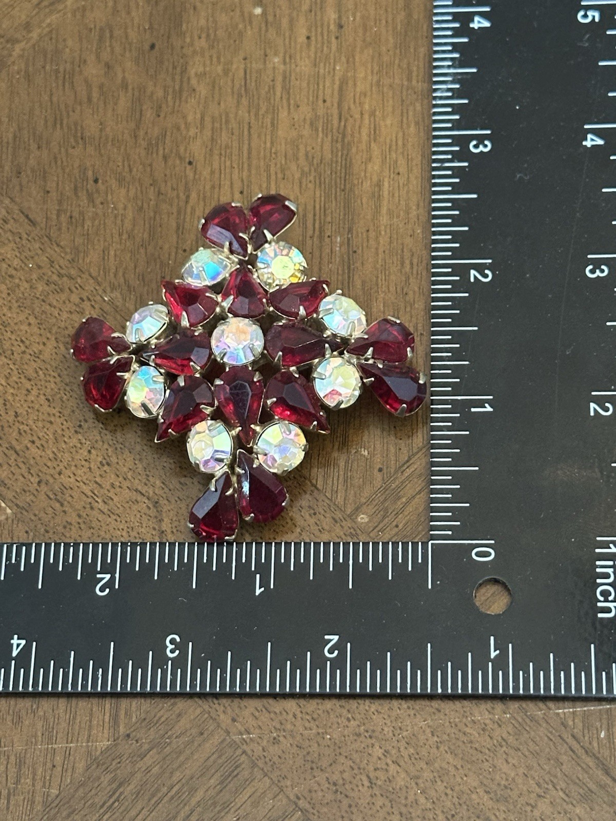 Vintage Dark Red & Clear AB Rhinestone Floral Cluster Brooch Gold Tone Nice!
