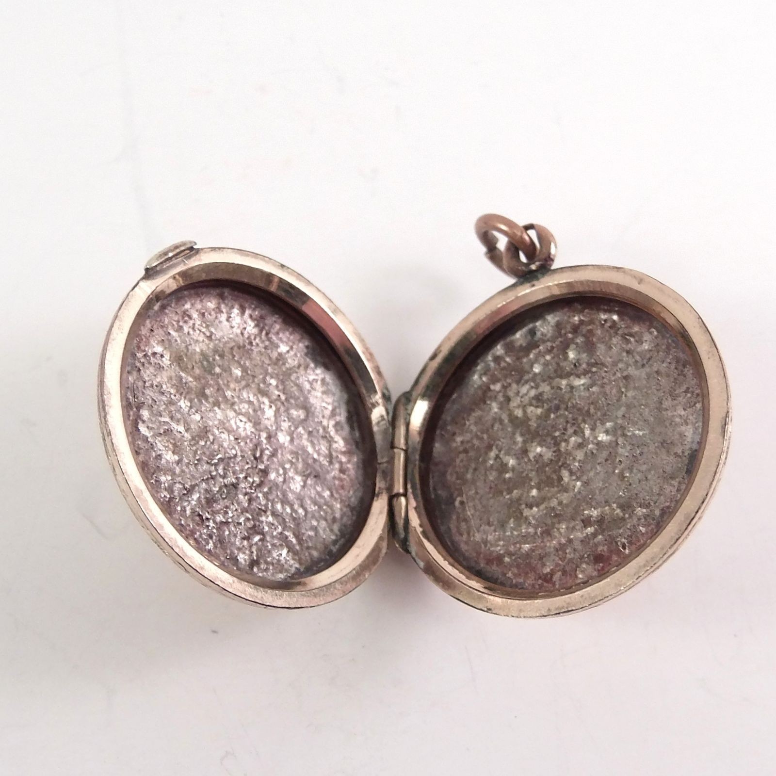 Antique Victorian Rolled Gold Engraved Round Locket Hair Receiver Ornate