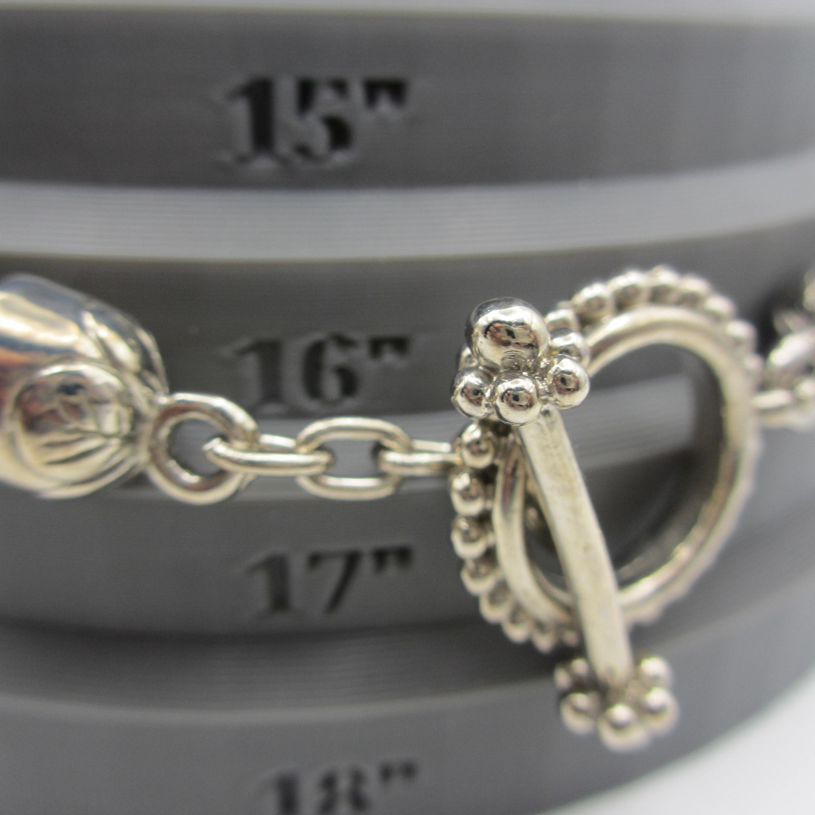 Vintage Mesh Necklace Toggle Clasp Silver Tone Choker 16 Inch