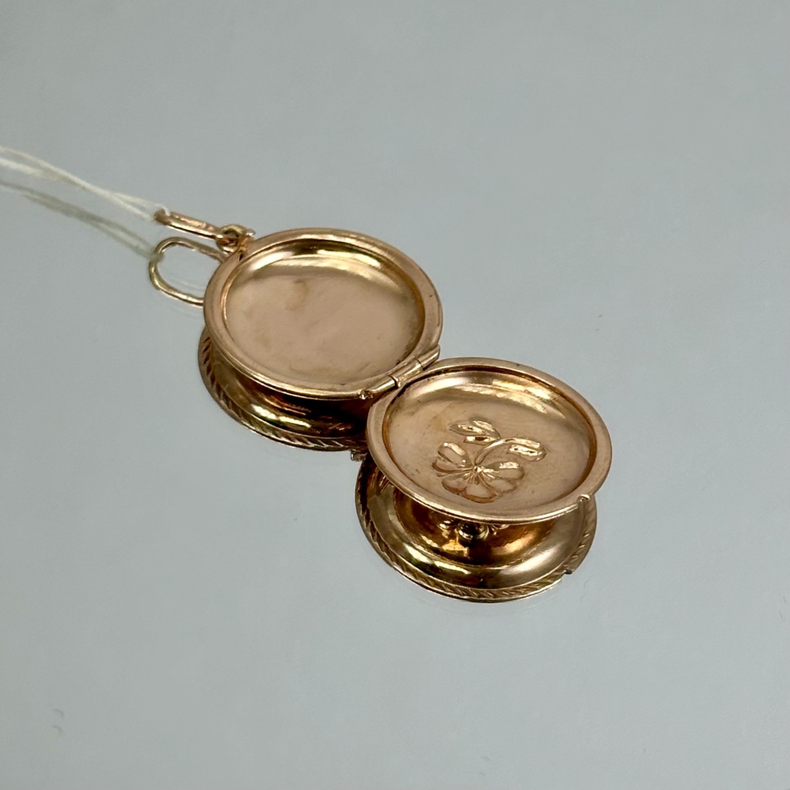 USSR Vintage Original Solid Rose Gold Locket Photo 583 14K 2,56 g. Ukraine 1977