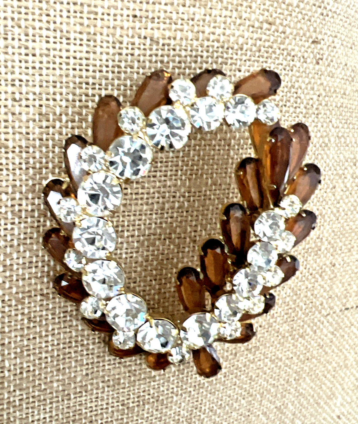 VTG. JULIANA DELIZZA & ELSTER AMBER & CLEAR RHINESTONE BROOCH LARGE 3″