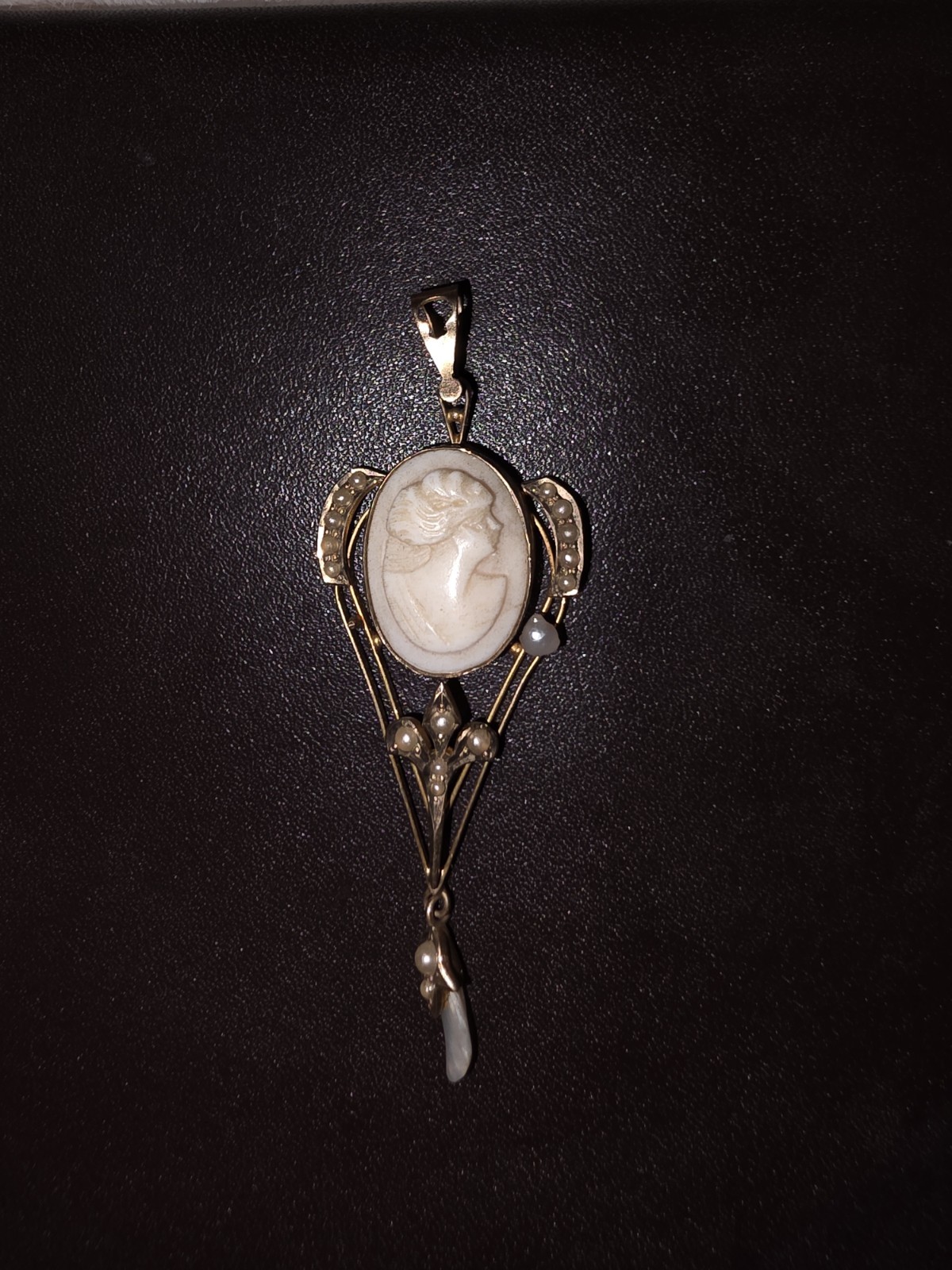 Antique 10k Gold Lavalier Pendant Art Nouveau Deco Cameo & Pearl