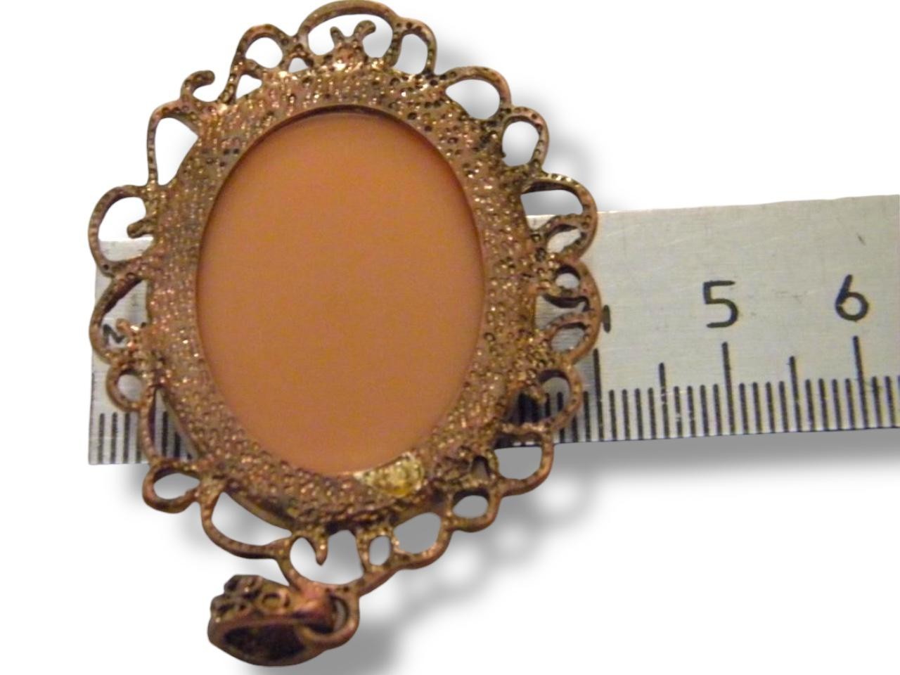 pendant necklace vintage