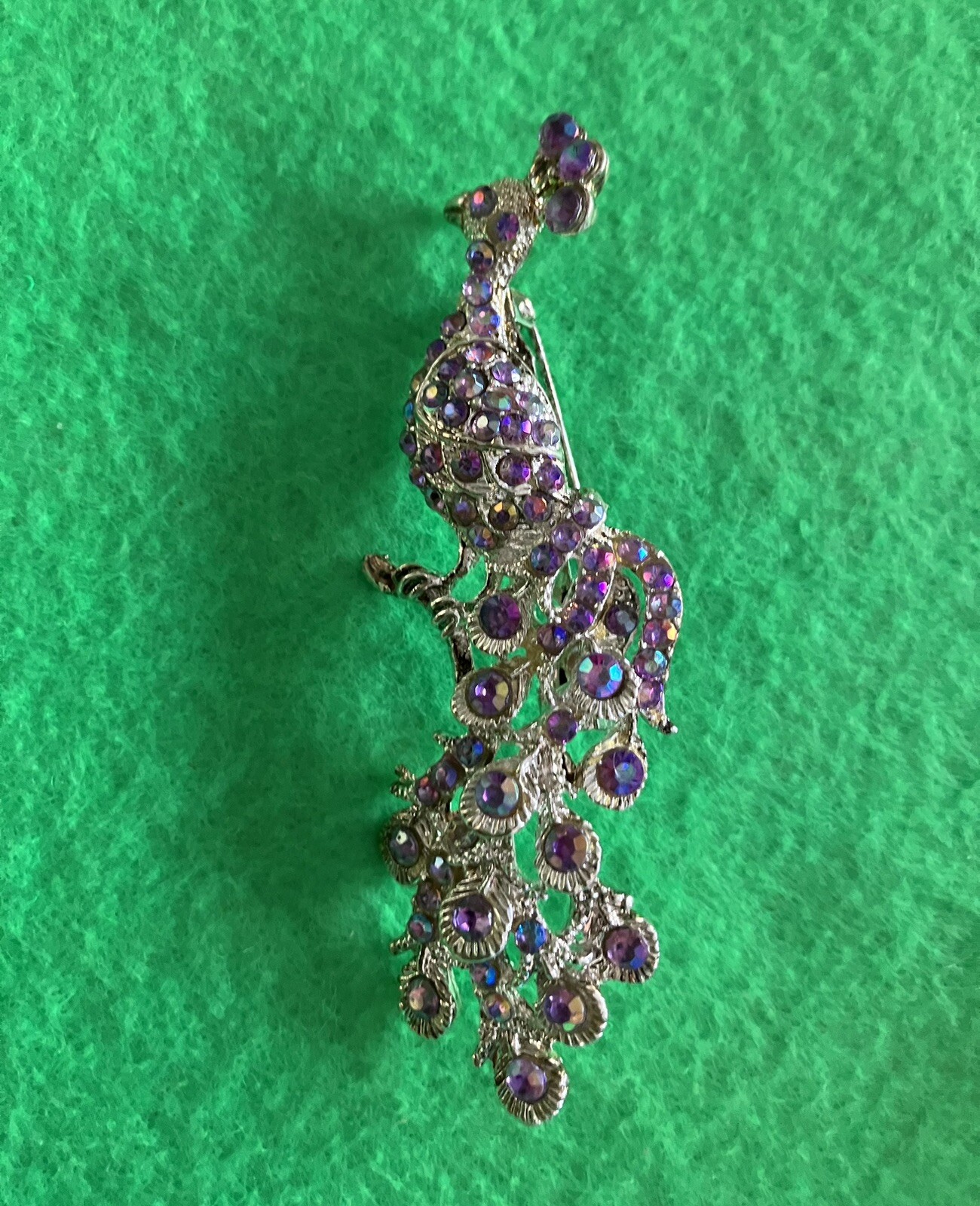 Peacock Women’s Brooch Pin. #196.