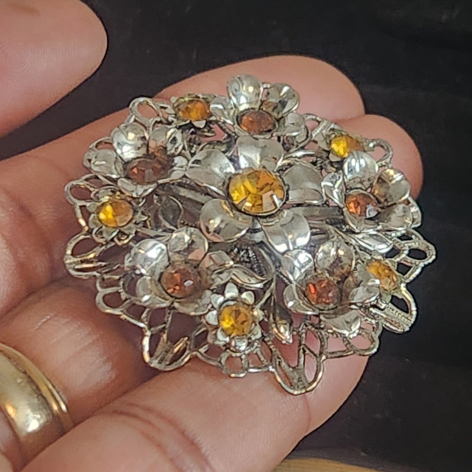 Vintage Silver Tone Amber Rhinestone Floral Filigree Brooch Pin Topaz Color