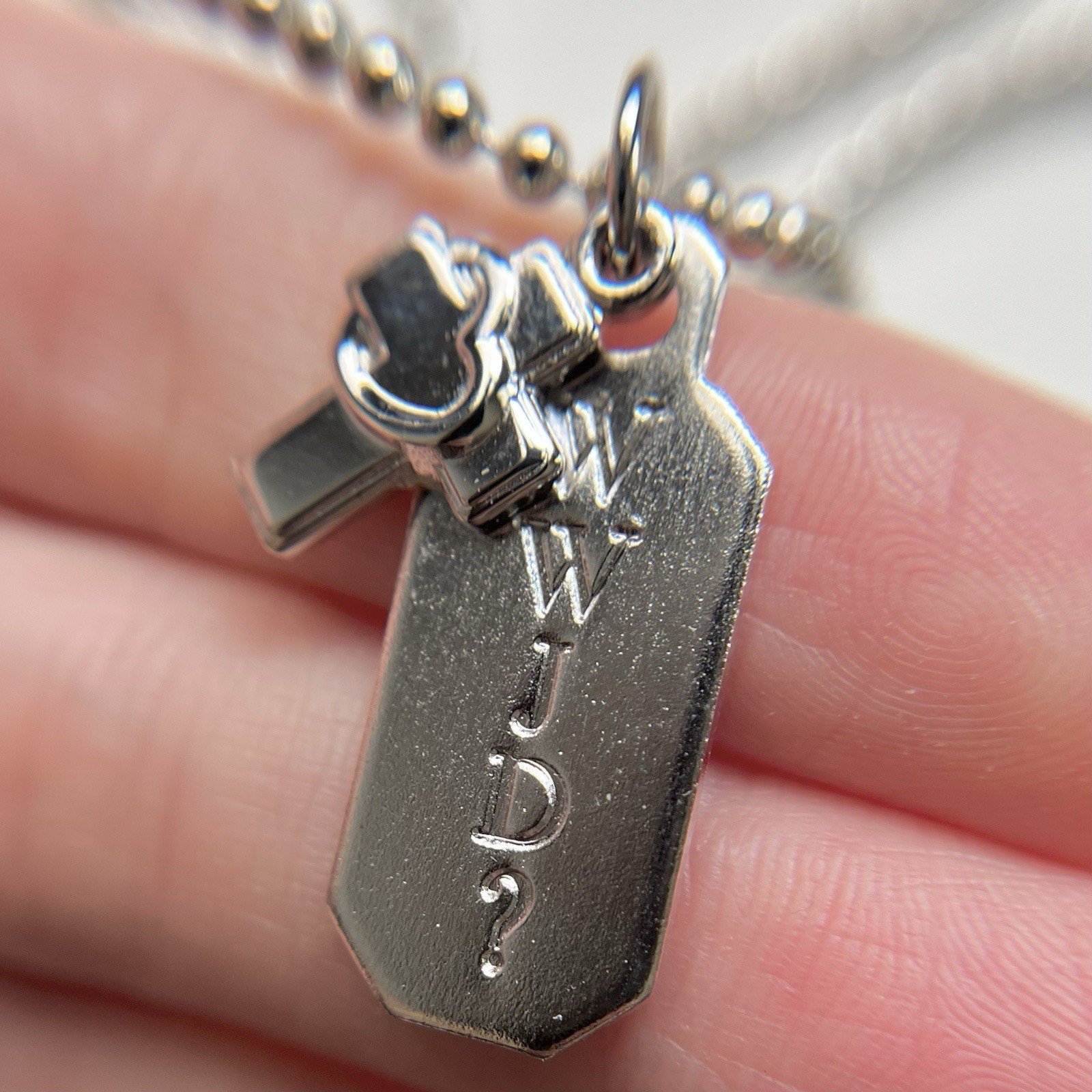 ✝️ WWJD Christian Pendant Dog Tag Necklace w Cross Charm What Would Jesus Do?