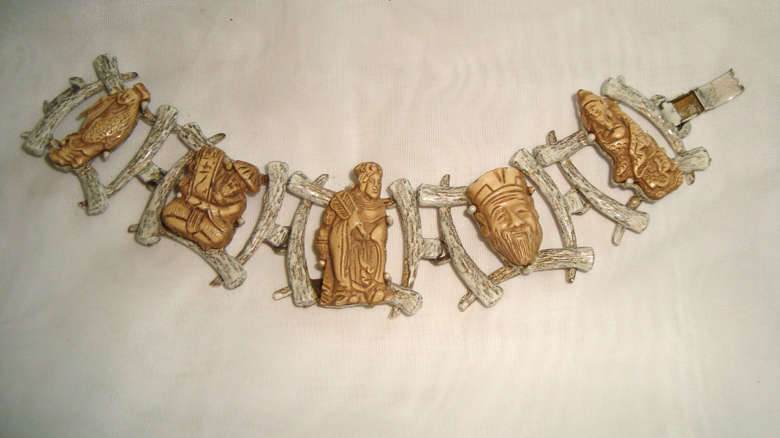 Vintage Unsigned Colco Chinese gods of Fortune Bracelet ~Excellent